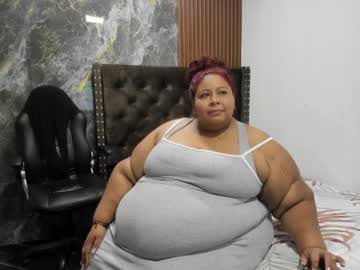 Andrealopez1607, 39 years old, Hey honey Welcome to my room  !! #new #bbw #latina #shy #bigboobs" [741 tokens remaining], webcam photo