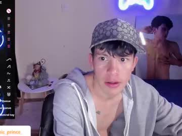 Andrew_angels, GOAL: Dance sexy [55 tokens remaining] Hey, happy start to the week guys!! #bigcock #new #twink #latino #cum, webcam photo