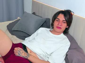 Live twink cam Andrew_clar, age 19 yrs nude and streaming