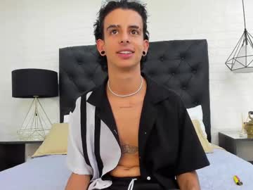 Live twink cam Andyxibrat, age 18 yrs nude and streaming
