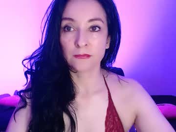 Angiesquirt • whore32y • USA • public