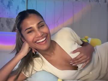 Aniishaax, 20 years old, hi just new here ? care to welcome me? ?? #new #young #18 #bigboobs [900 tokens remaining], webcam photo