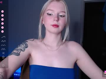 Annamilky, 20 years old, PANTIES OFF #new #teen #blondie #lovense #bigboobs [600 tokens remaining], webcam photo