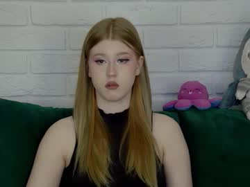 Annettetiffany, 18 years old, #kitty #pearcing #longnails #shygirl #newmodel, webcam photo