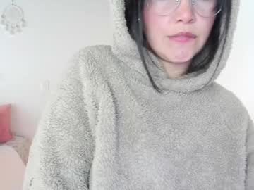 Skinny Asian cam girl Annie_swan_18 | 21 yrs live in HD