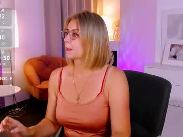 Live Milf Annielight, 40 yrs - Hot Milf Cams