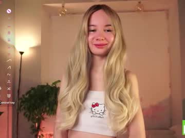Feet Cams Live model Antoniadenner, age 18 streaming Foot Fetish VR
