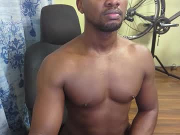 Muscle cam star Apollodarkmn, 36 yrs