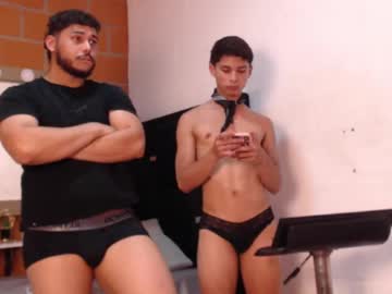 Apolo_stone_18, CUM SHOW  (TWO CUMS) [1500 tokens left] #couple #gay #twinks #femboy  #18, webcam photo