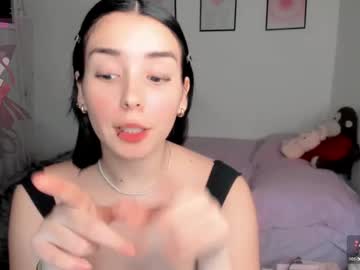 Aprettyface1, 21 years old, ? GOAL: naked and moving her ass [400] ? #young #smoke #bigass #smalltits #latina, webcam photo
