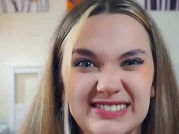 Aracelismollenhauer, 18 years old, "Goal:Show my pretty tongue<3^^ "Hello welcome to my room<3 and i am #shy and #new #teen #18 #natural [15 tokens remaining], webcam photo