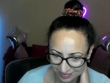 Arianna_tifany, 39 years old, All goals completed! Thanks to all tippers! #new #nonude #skinny #milf #smile, webcam photo