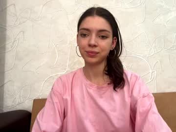 Arleighfarewell, 18 years old, Goal Biggest smile ever!  .Heeey everyone, my name is Sofia im new  here, ?ome in and let's get to know each other #shy #18 #new #young #cute [18 tokens remaining], webcam photo