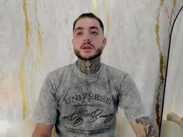Aronwade • findom25y • medellin • public