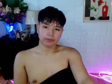 Asianmassivecock big cock cam stud streaming live