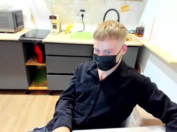 Astixgg, 20 years old, do 20 push-ups #shy #young #teen #new #blonde [40 tokens remaining], webcam photo