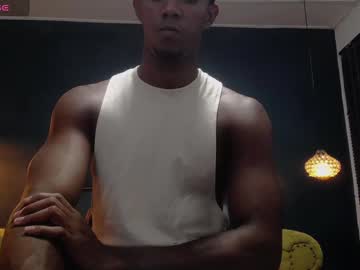 Muscle cam star Athleticbig_cock, 26 yrs