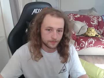 Averagehd big cock cam stud streaming live