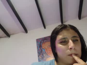 Live cam boy Avrilmora, 22 yrs – Hot Male Cams