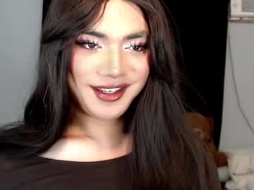 Skinny Asian cam girl B0ricat_ live in HD