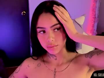 Babee_04, 20 years old, GOAL: take off bra [100 tokens remaining] Welcome to my room! #skinny #hairy #18 #lovense #new, webcam photo