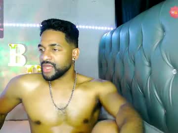Hairy cam model Bbcblackhot33, 23 yrs live now