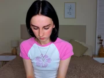 Beatifulpa1n, 18 years old, My 2 day!!! Goal: Start masturbating pussy #new  #feet #smalltits #skinny  #natural [149 tokens remaining], webcam photo