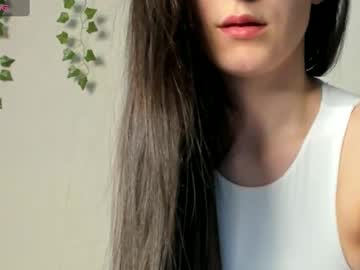 Beatrix3, 18 years old, Goal: spread ass #teen #18 #lovense #skinny #tease - Next Goal: touch my pussy and make wet, webcam photo