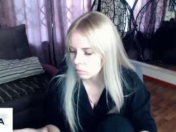 Feet Cams Live model Bella_brilliant56, age 25 streaming Foot Fetish VR