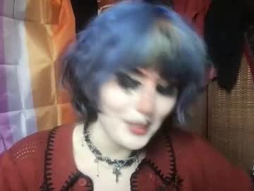 Belladonnablade, FIRST TIME TRANS LESBIAN GOTH QUEEEN!! Come say heyy :))  #goth #lesbian #new, webcam photo