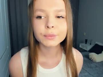 Bellidream, 18 years old, Goal:i try ahegao face  ?Hi guys, I'm Bella! And it's my first d?? here? Goal:i try ahegao face   #new #shy #bigboobs #18 #teen [50 tokens remaining], webcam photo