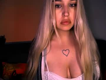 Better_than_your_exxx, 21 years old, Daniela new here! hello! #horny  #pussy  #naturaltits  #18fuck  #blonde, webcam photo