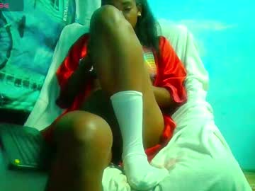 Biancalopez_1, 23 years old, GOAL: Sexy Dance [66 tokens remaining] Welcome to my room! #feet #smoke #squir #lovense #new, webcam photo