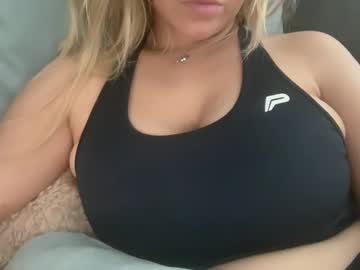 Bigboobedbonnie, Bigboobedbonnie's room #shy #new #bigboobs #bigtits #british, webcam photo