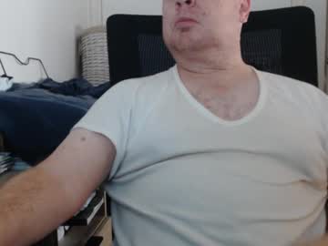 Catch me live as Bighorn1981, age 37 yrs in premium male cam shows