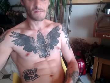 Billy_fingercut • french38y • France • public