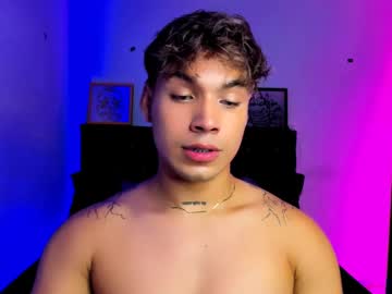Blair_lenoxxx, 20 years old, #cuma at goal #muscle #young #18 #ass #latino [1000 tokens remaining], webcam photo