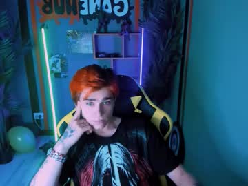 Blalz_vok, 18 years old, Hi, I'm here for the first time,let's have some fun #18 #twink #daddy #pvt #feet, webcam photo