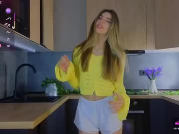 Blissmelody, 18 years old, Hello, I'm Ruby! I'm #18 years old, I'm a #new and very #shy girl. Its my first day here #Young #Skinny Goal:Caress my neck [74 tokens remaining], webcam photo