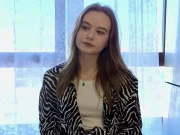 Blondelldavolt, Goal: "?more more air kisses?" >< #18 #new #teen #shy [0 tokens remaining], webcam photo