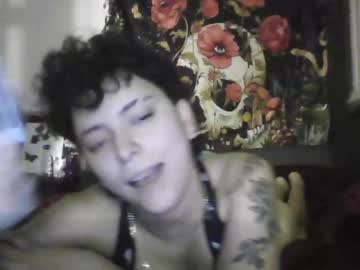 Best Female Sex Cams model Bloomkacadis live now