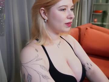 Blue__mist, 18 years old, Show the ass #bigboobs #new #curvy #cei  Help me to cum, use my fav patterns for lush - 69 111 222 444 [55 tokens remaining], webcam photo