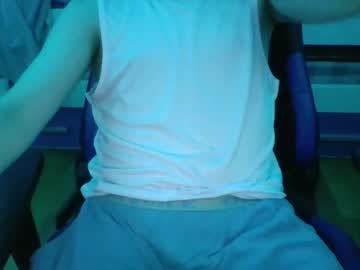 Live twink cam Blueboyy_, age 18 yrs nude and streaming