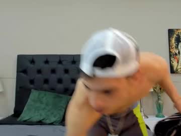 Bobby_kanne, 18 years old, Get Naked [50 tokens left] #cum #new #young #bigdick #latino, webcam photo