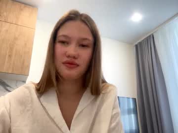 Boksteinbruckner, 18 years old, Goal: Biggest smile ever #new #shy #petite #teen #18 [33 tokens remaining], webcam photo