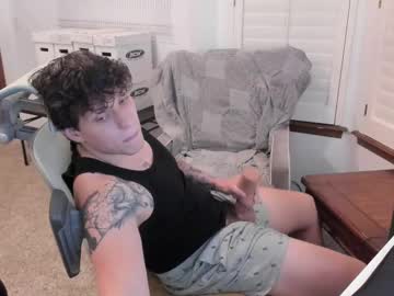 Muscle cam star Brockleereynolds, 25 yrs