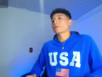 Live twink cam Bryam_hot, age 23 yrs nude and streaming