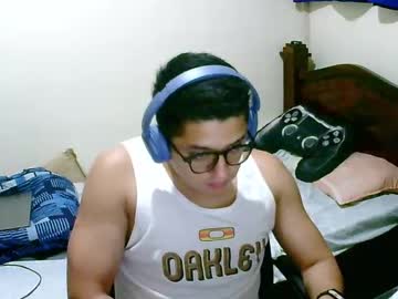 Skinny Asian cam girl Bryanbendy | 28 yrs live in HD