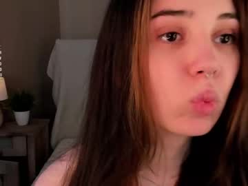 Burnletitallburn, 19 years old, GOAL: Tease you with my gaze <Hello everyone, I'm Izzy! #bigass #18 #shy #young #new FREE CONTROL TOY IN PVT [23 tokens remaining], webcam photo