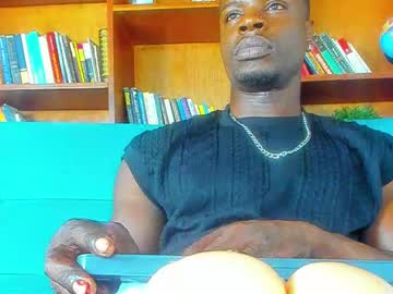 Muscle cam star Byronstillon, 34 yrs